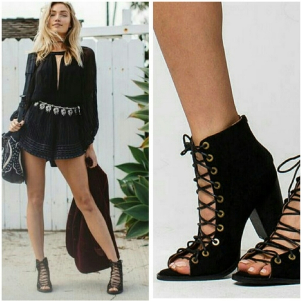 Steve Madden Madden Girl Gladiator Black Suede Sandal Size 8